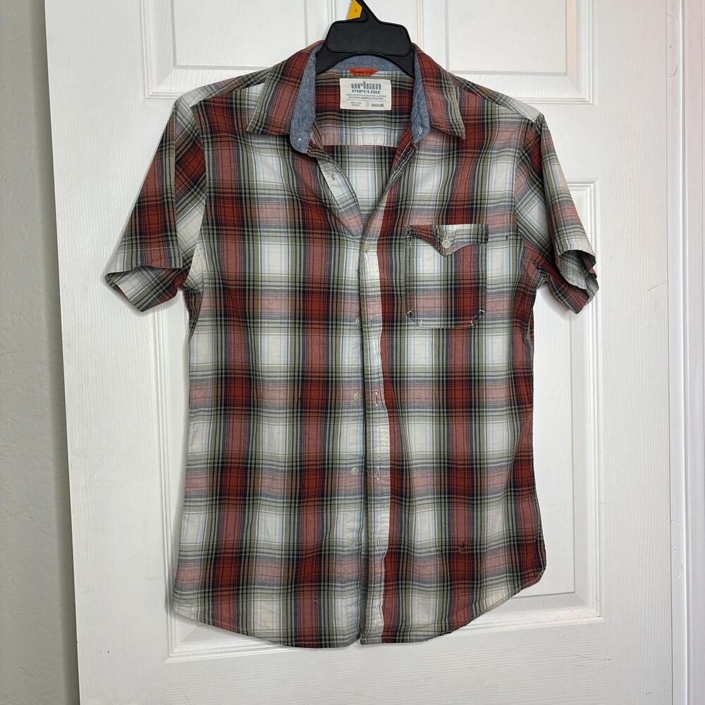 Urban Pipeline Medium Red Green Plaid Short Sleeve Button Down Shirt